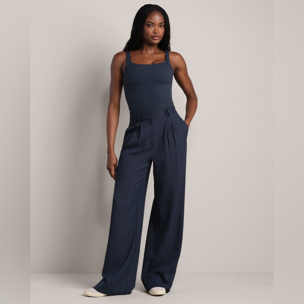 RHONE Navy Wide-Leg Women's Pants - Picture 5 of 16
